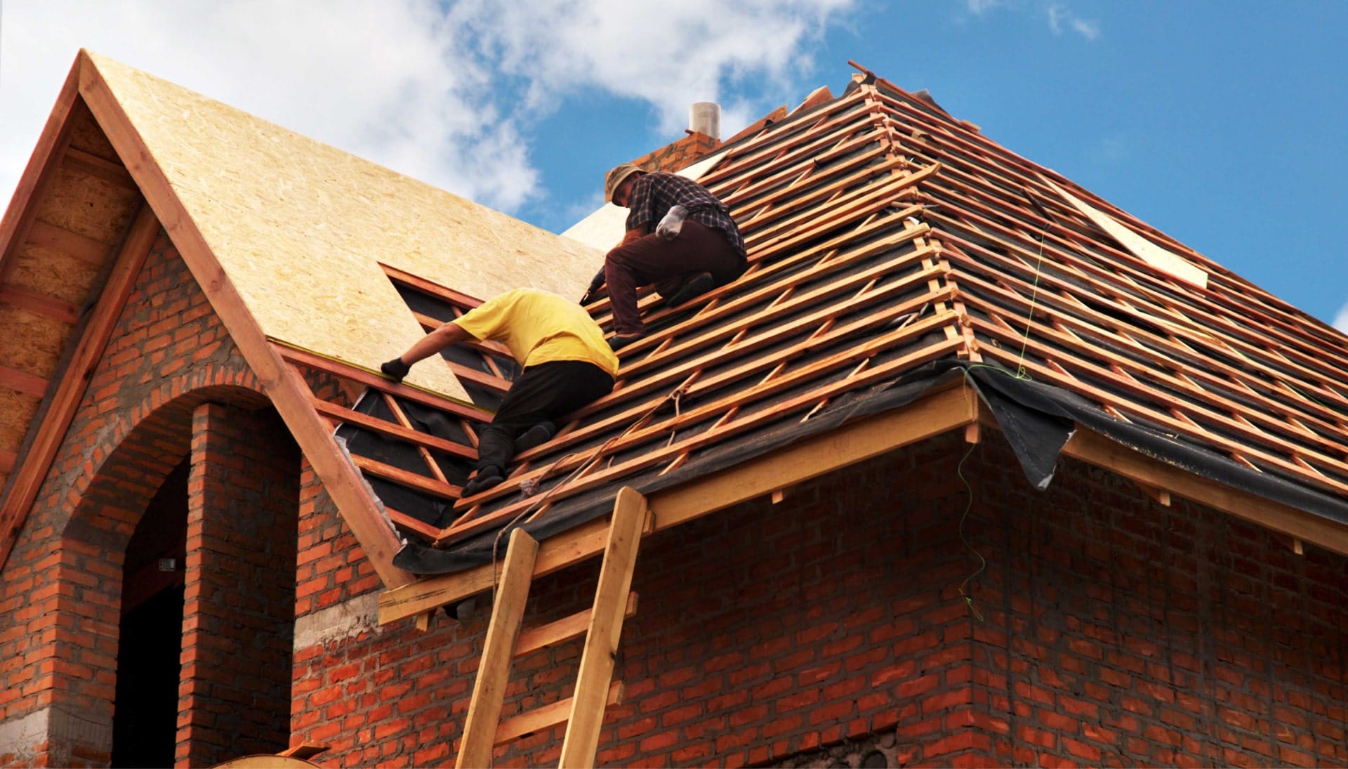 Trustworthy professional roofing services in Des Moines, Iowa with years of industry expertise.